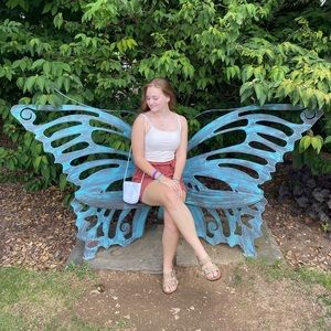 Meet your Posher, Rachel